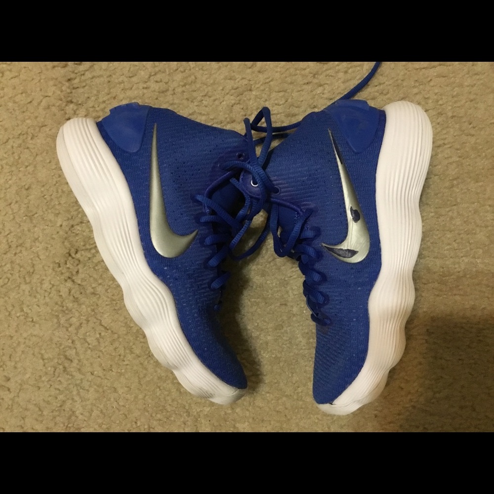 Blue Nike Hyperdunk - Picture 2 of 5